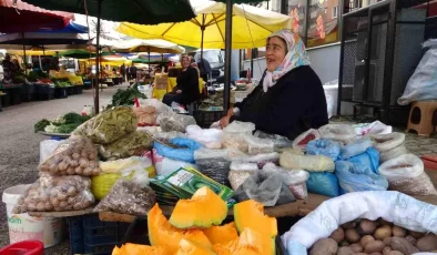 Giresunlu Kadınlar, Pazarcılıkla Aile Bütçesine Katkı Sağlıyor